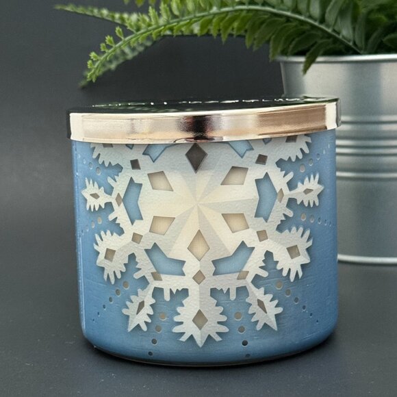 BBW Frozen Lake Bath & Body Works 3 Wick Candle - Picture 2 of 10